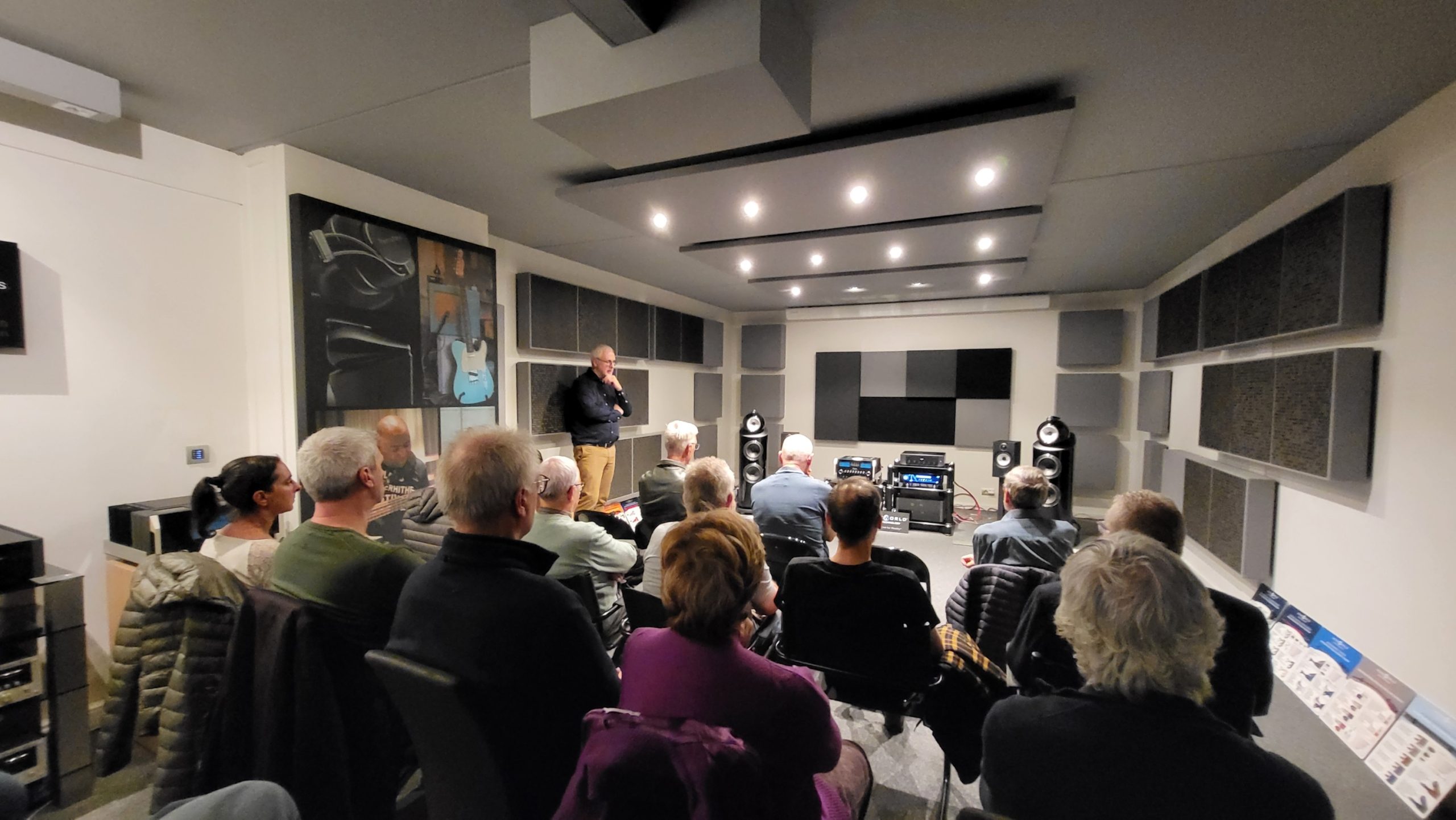 Geslaagd event: Presentatie nieuwe serie 10 bekabeling van Wireworld door Dominique van DSM.